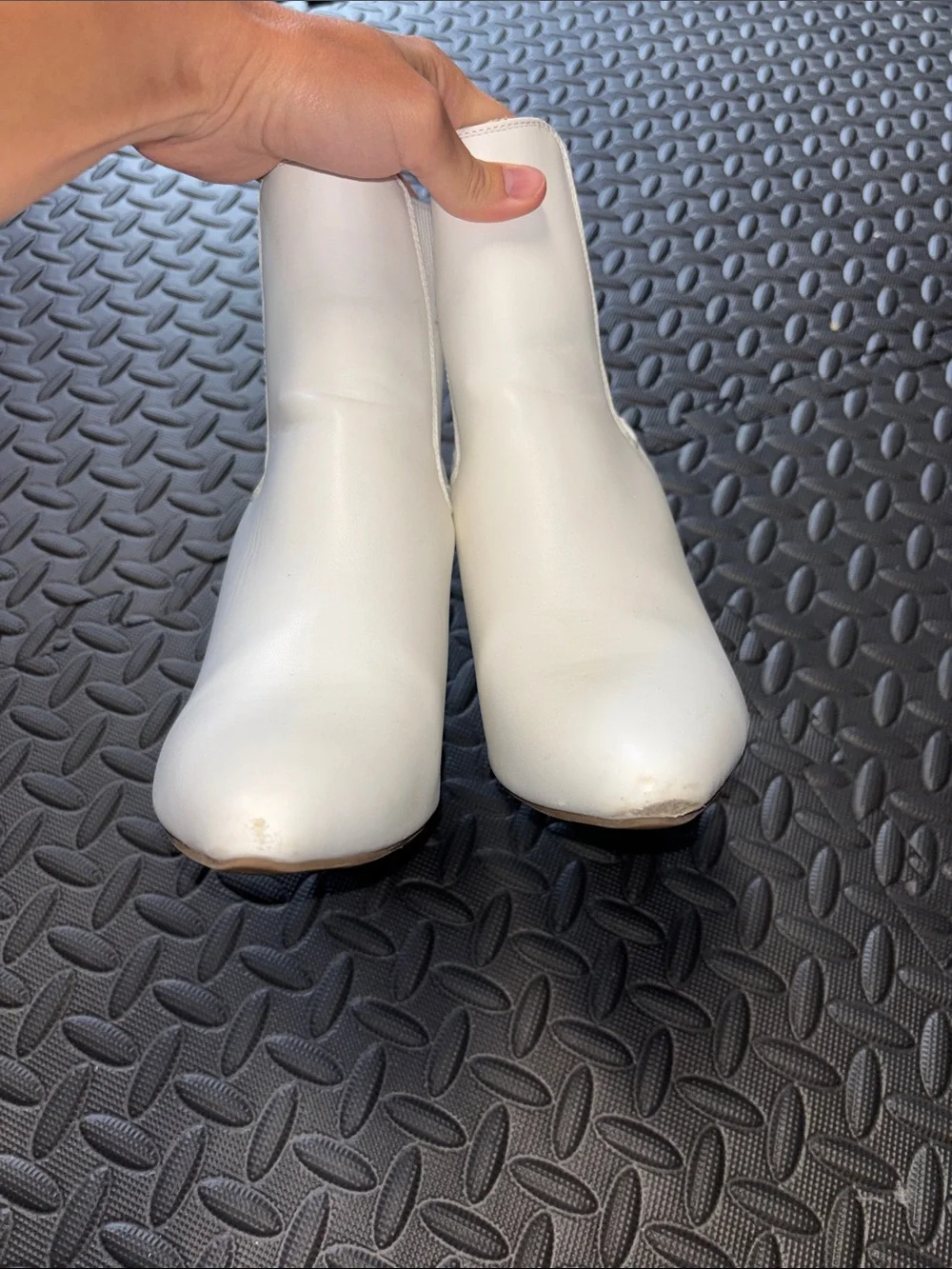 White Women's Chelsea Block Heel Ankle Boots